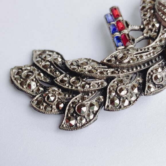 Vintage Mid Century Peacock Brooch, Patriotic Glass, Marcasite Style, 1950s Pin - Picture 3 of 9